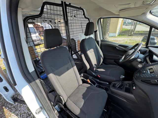 FORD Transit Courier usata, con Climatizzatore