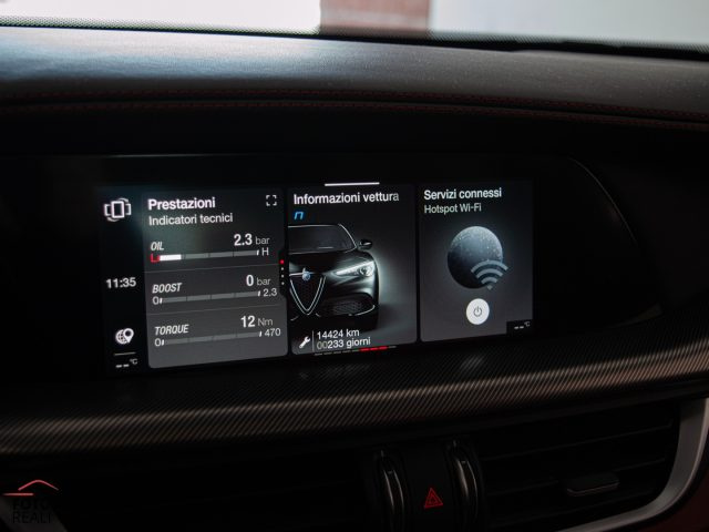 ALFA ROMEO Stelvio usata, con Sensori di parcheggio posteriori