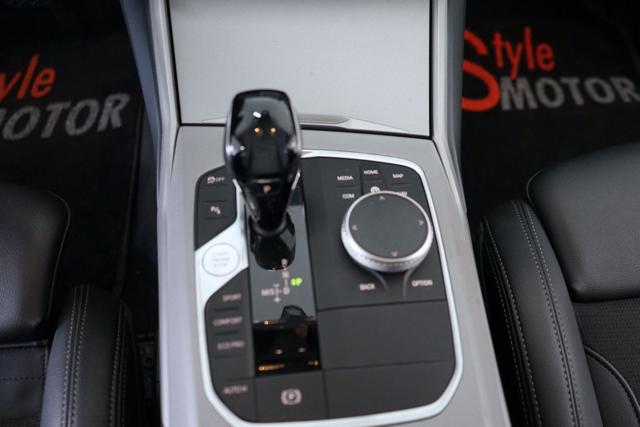BMW 318 usata, con Controllo automatico clima