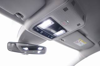VOLKSWAGEN Golf Variant usata, con Luci diurne LED