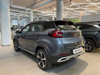 OTHERS-ANDERE OTHERS-ANDERE usata, con Fari LED