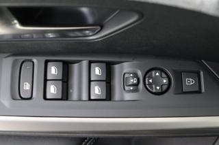 PEUGEOT 5008 usata, con Cerchi in lega