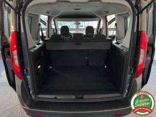 FIAT Doblo usata, con Luci diurne LED