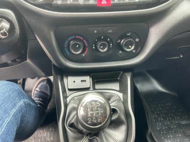 FIAT Doblo usata, con USB