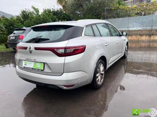 RENAULT Megane usata, con Controllo automatico clima