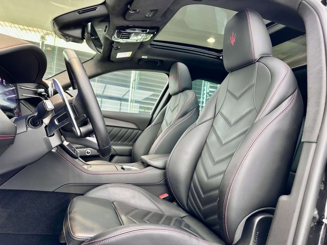 MASERATI Grecale usata, con Interni in pelle