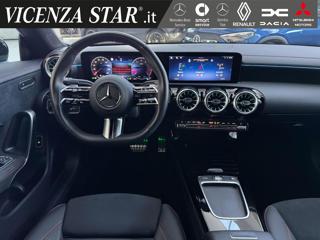 MERCEDES-BENZ CLA 200 usata, con Controllo automatico clima