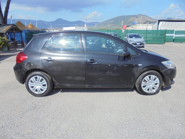 TOYOTA Auris usata, con Specchietti laterali elettrici