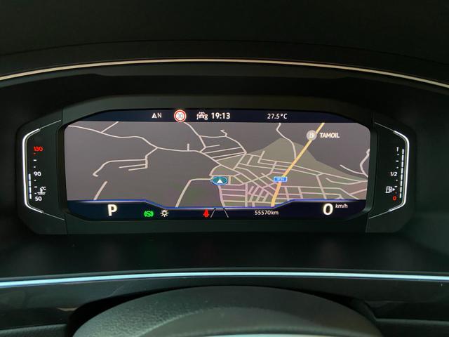 VOLKSWAGEN Tiguan usata, con USB
