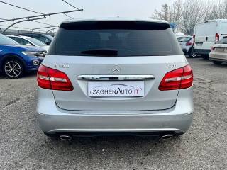 MERCEDES-BENZ B 180 usata, con Specchietti laterali elettrici