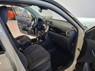 SUZUKI Vitara usata, con Touch screen
