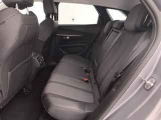 PEUGEOT 3008 usata, con Leve al volante