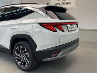 HYUNDAI Tucson usata, con Autoradio