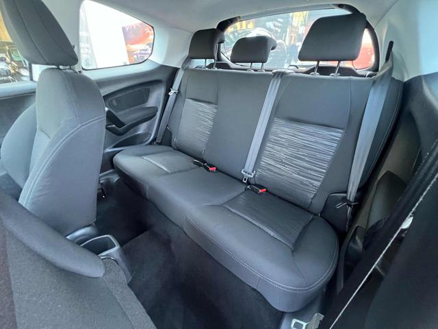 PEUGEOT 208 usata, con Fendinebbia