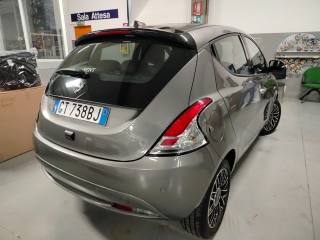 LANCIA Ypsilon usata, con Servosterzo