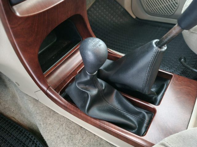 NISSAN Terrano usata, con USB