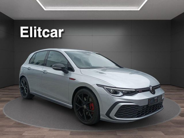 VOLKSWAGEN Golf usata, con Airbag laterali