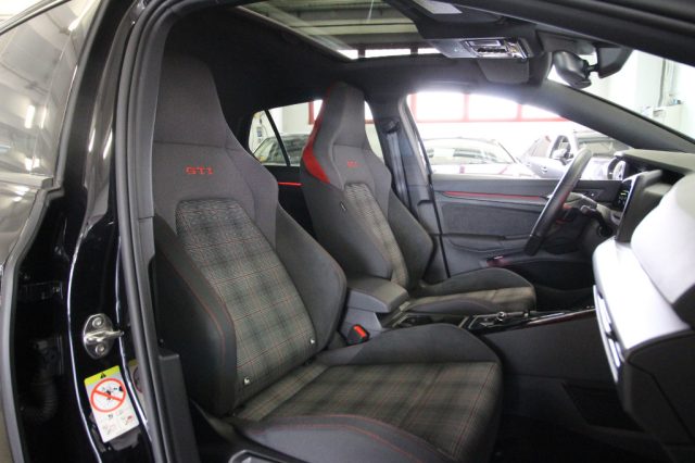 VOLKSWAGEN Golf GTI usata, con Vetri oscurati