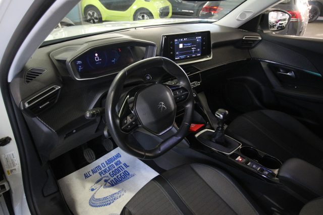 PEUGEOT 2008 usata, con Boardcomputer