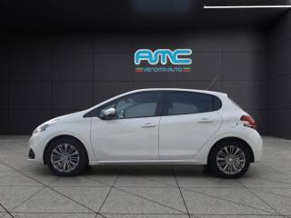 PEUGEOT 208 usata, con Airbag laterali