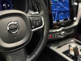 VOLVO XC60 usata, con Touch screen