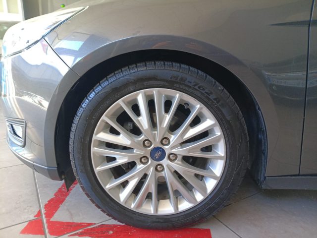 FORD Focus usata, con Fendinebbia