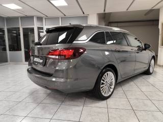 OPEL Astra usata, con Autoradio