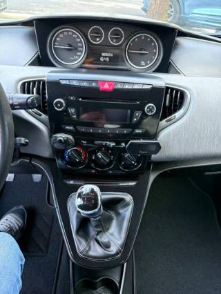 LANCIA Ypsilon usata, con Controllo trazione