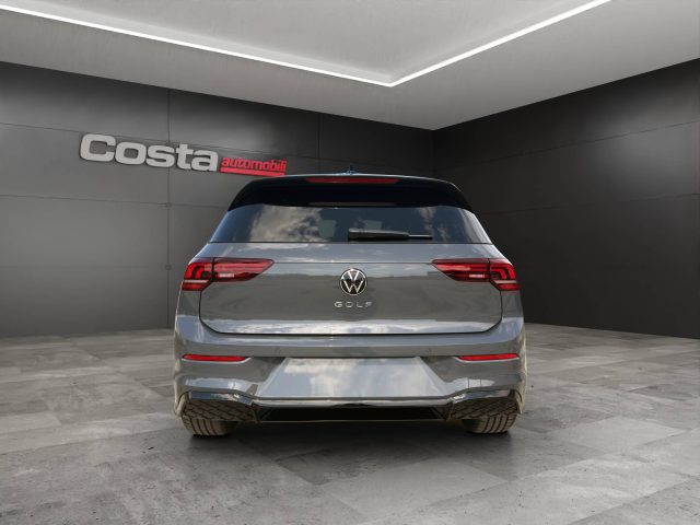VOLKSWAGEN Golf usata, con Autoradio