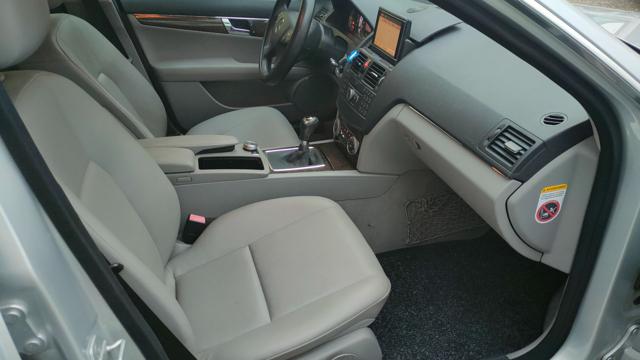 MERCEDES-BENZ C 180 usata, con Sistema di navigazione