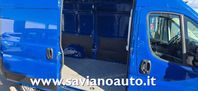 PEUGEOT usata 5
