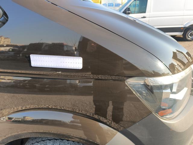 VOLKSWAGEN Crafter usata 36