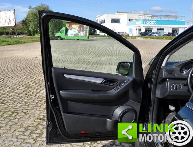 MERCEDES-BENZ B 180 usata, con Filtro antiparticolato