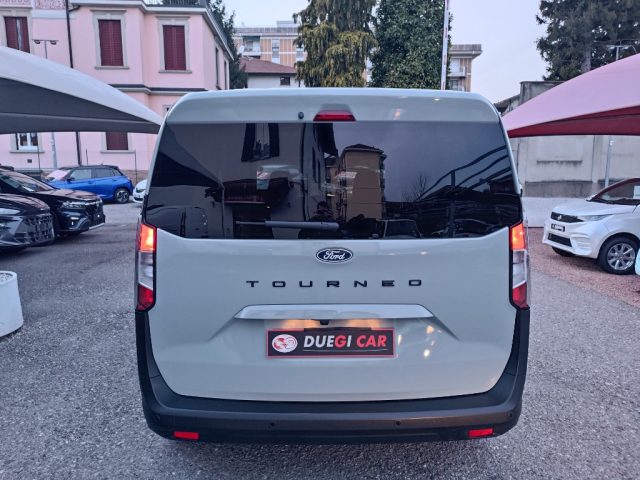 FORD Tourneo Courier usata, con Autoradio