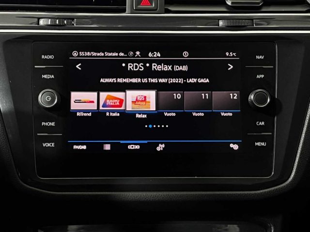 VOLKSWAGEN Tiguan Allspace usata, con Fari LED