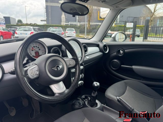 MINI Cooper D usata, con Boardcomputer
