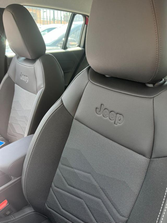 JEEP Avenger usata, con Sedile posteriore sdoppiato