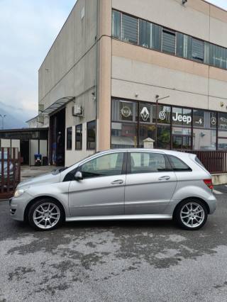 MERCEDES-BENZ B 180 usata, con Airbag Passeggero
