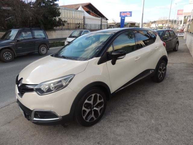 RENAULT Captur usata, con ABS