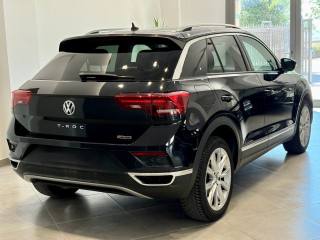 VOLKSWAGEN T-Roc usata, con Alzacristalli elettrici