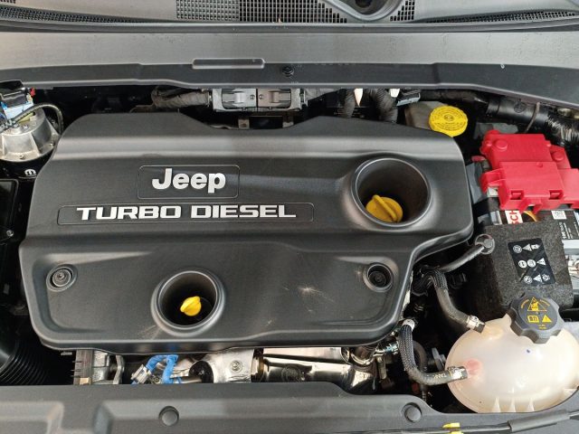 JEEP Compass usata, con Autoradio digitale