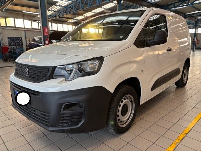 PEUGEOT Partner usata, con Controllo trazione