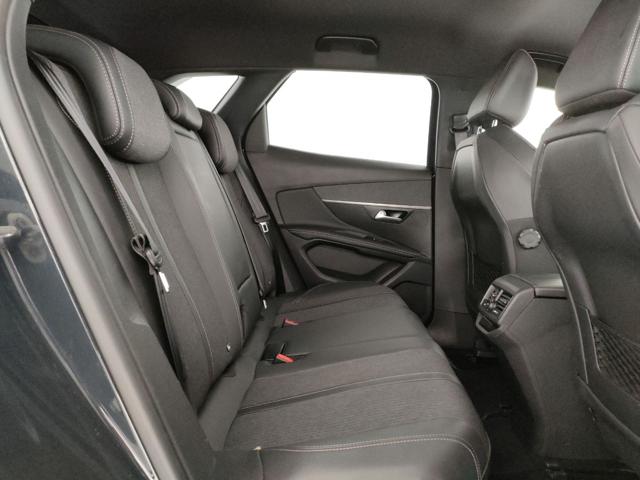 PEUGEOT 3008 usata, con Volante in pelle