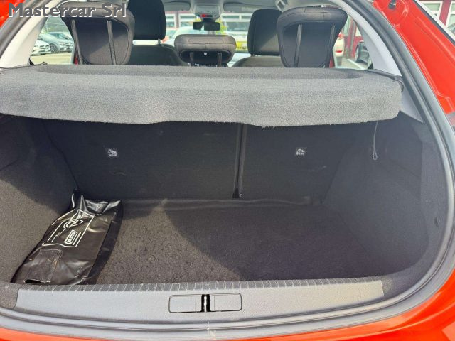 OPEL Corsa usata, con Climatizzatore