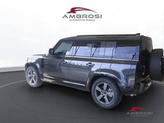 LAND ROVER Defender usata 3