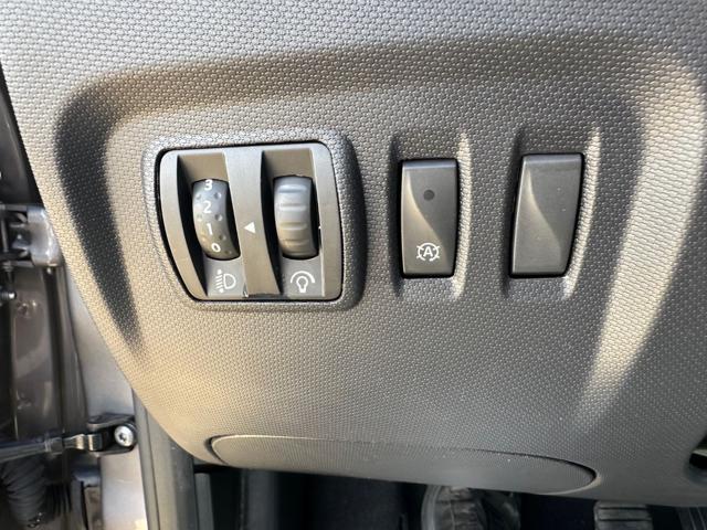 RENAULT Captur usata, con Bracciolo