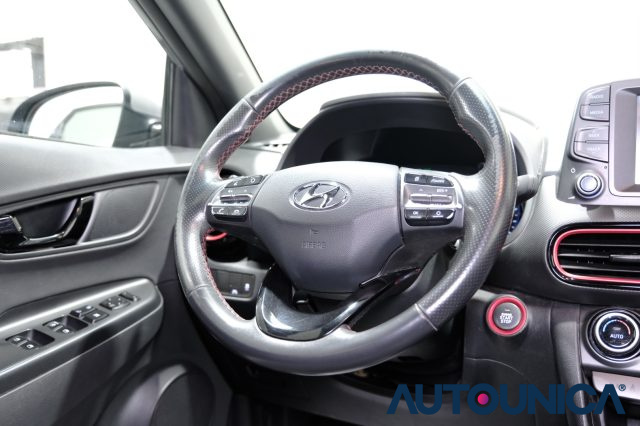 HYUNDAI Kona usata, con Airbag testa