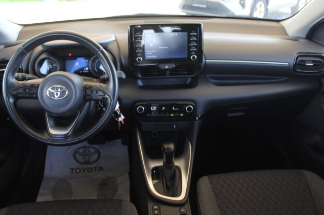 TOYOTA Yaris usata, con Fendinebbia
