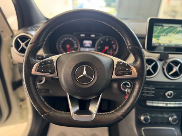 MERCEDES-BENZ B 180 usata, con Volante multifunzione