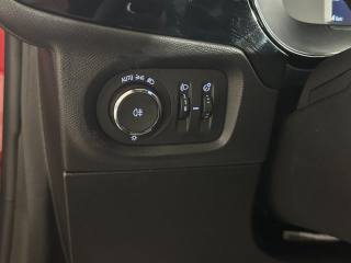 OPEL Corsa usata, con USB